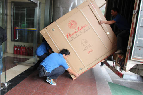奎屯钢琴贵重工艺品无忧运